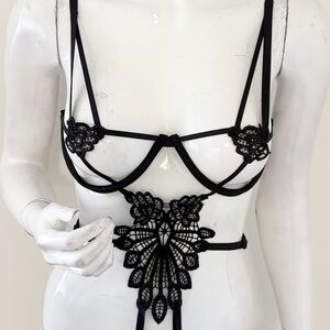 Adore Me Sashey Embroidery Lingerie Underwire Bra w Lace Intimates Nordstrom